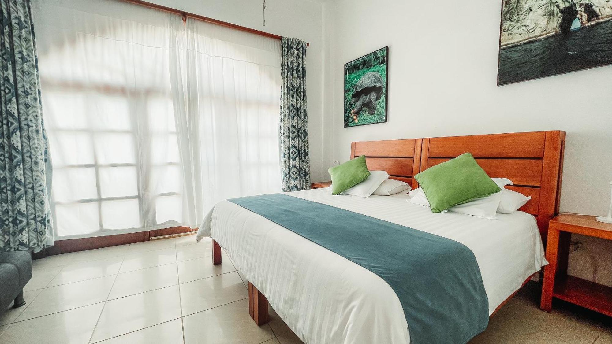 Hotel Albemarle Puerto Villamil Kültér fotó
