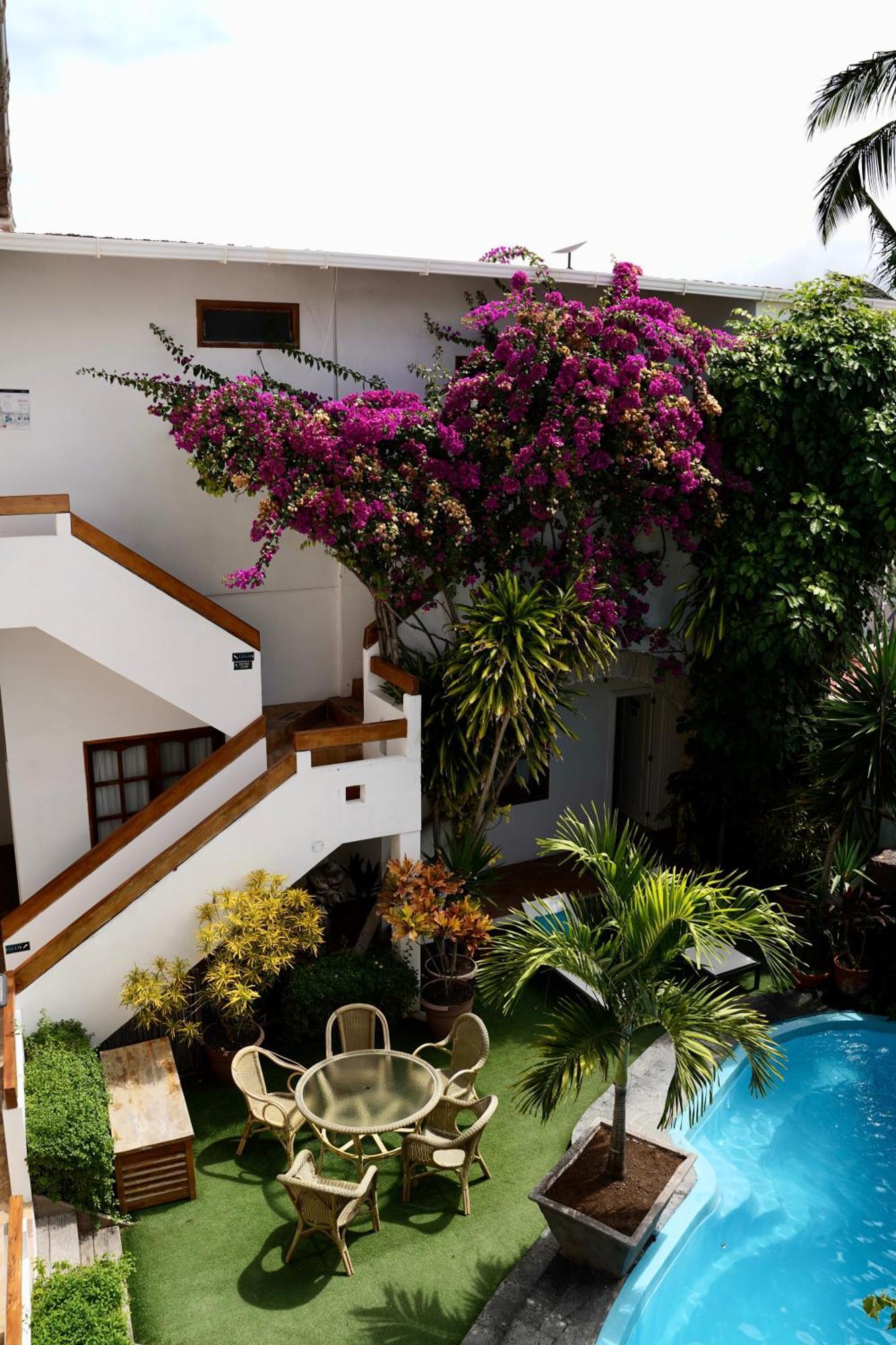Hotel Albemarle Puerto Villamil Kültér fotó